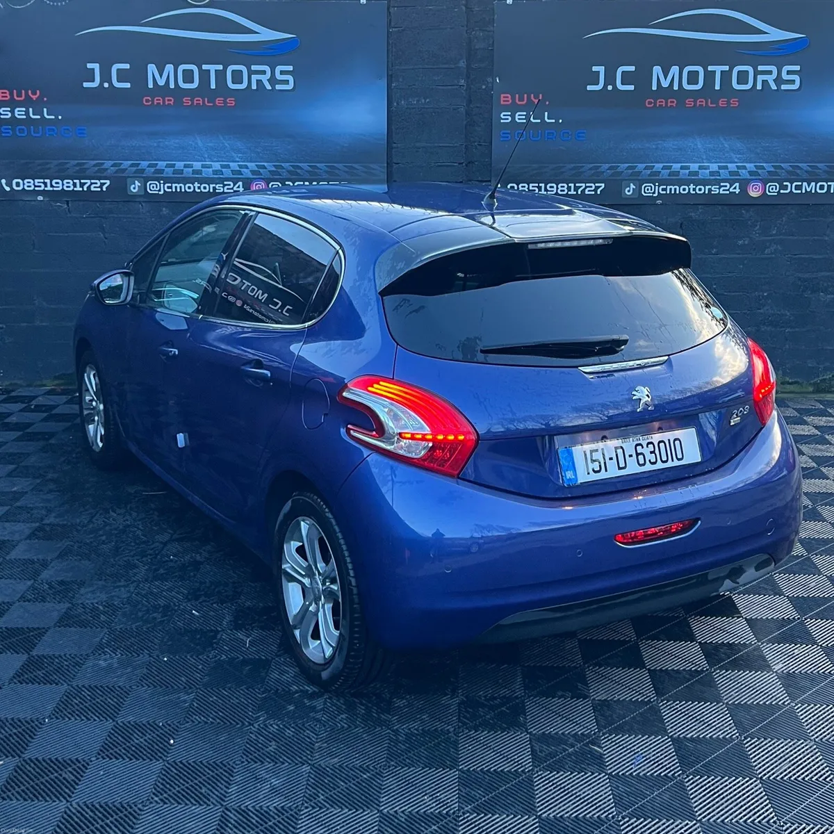 2015 Peugoet 208 (Low KM) Automatic - Image 4