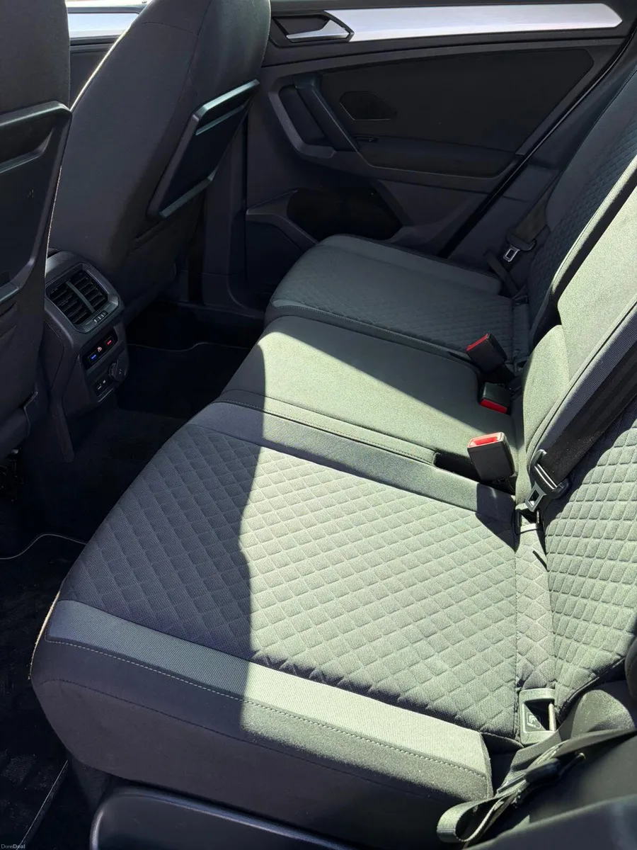 Volkswagen Tiguan 2018 - Image 3