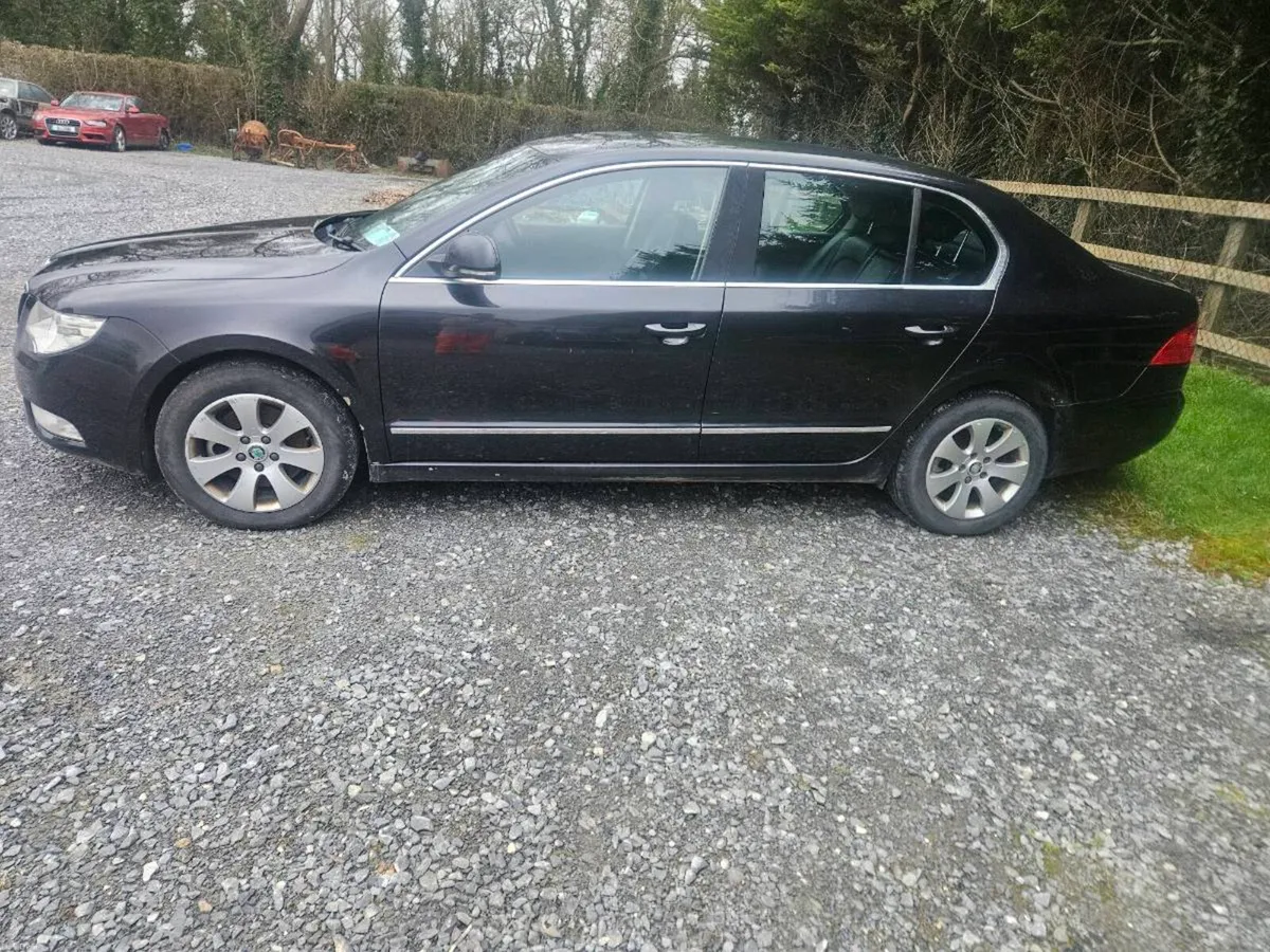 Skoda superb - Image 4