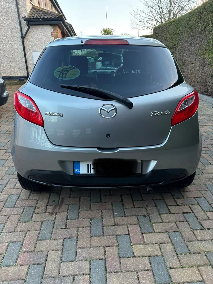 11 Mazda demio automatic petrol 1,3 - Image 3