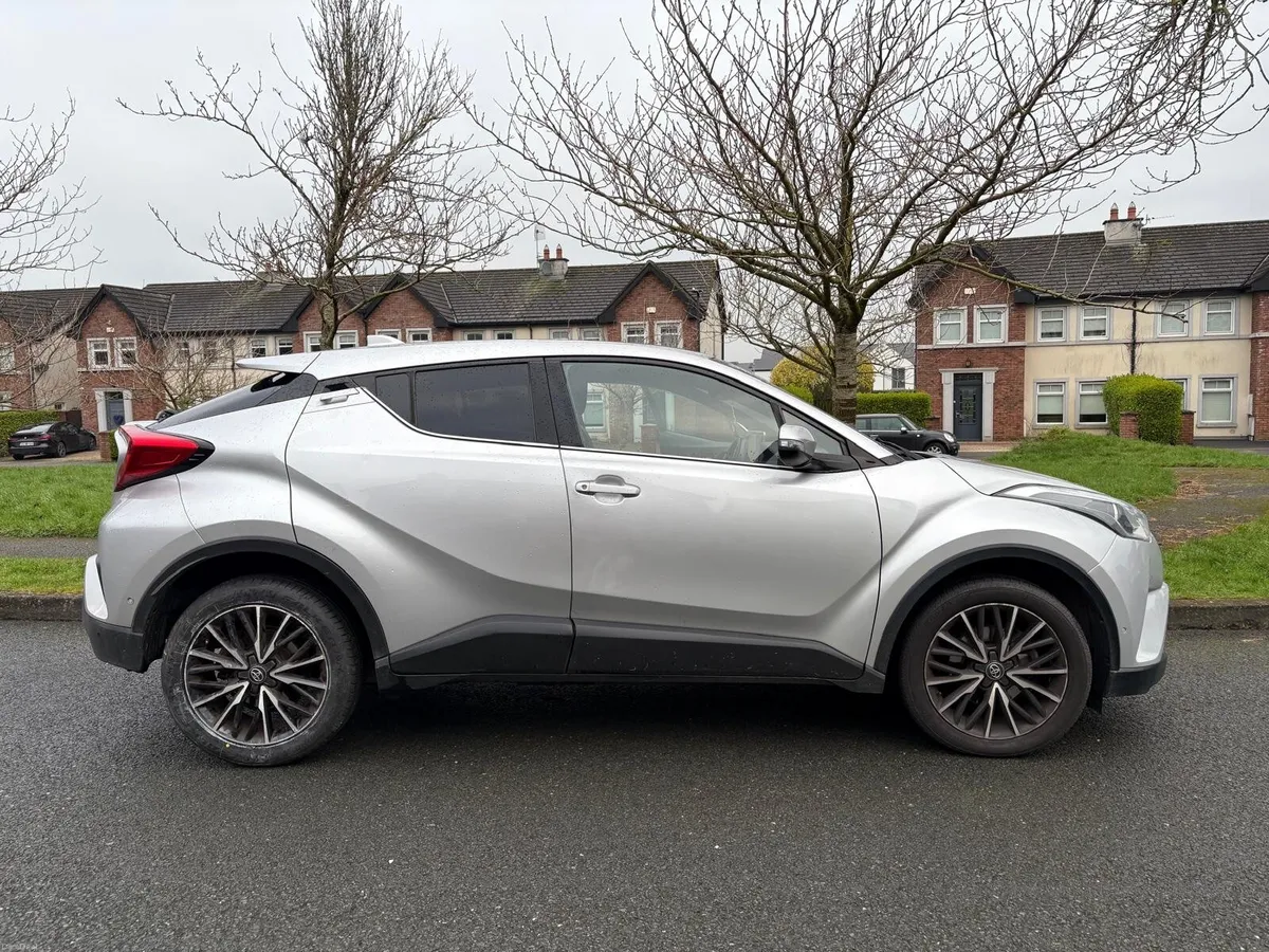 Toyota C-HR 2018 - Image 4