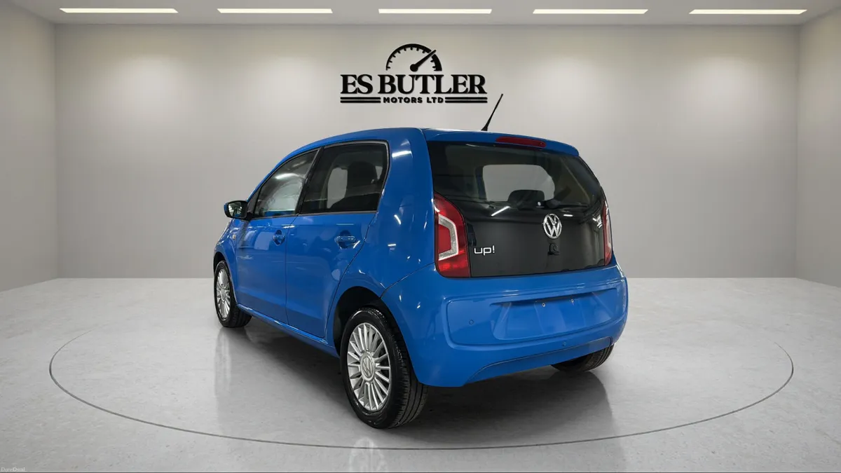 2014 VW Up! 1.0L AUTO HIGHLINE 12MONTHS WARRANTY - Image 3