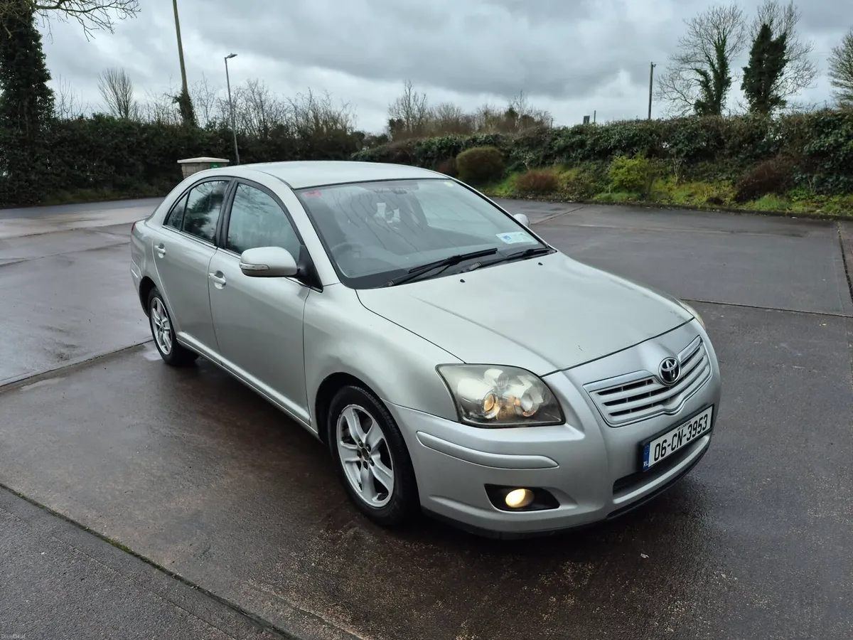 Toyota Avensis 2.0 diesel  ( READ ADD ) - Image 1