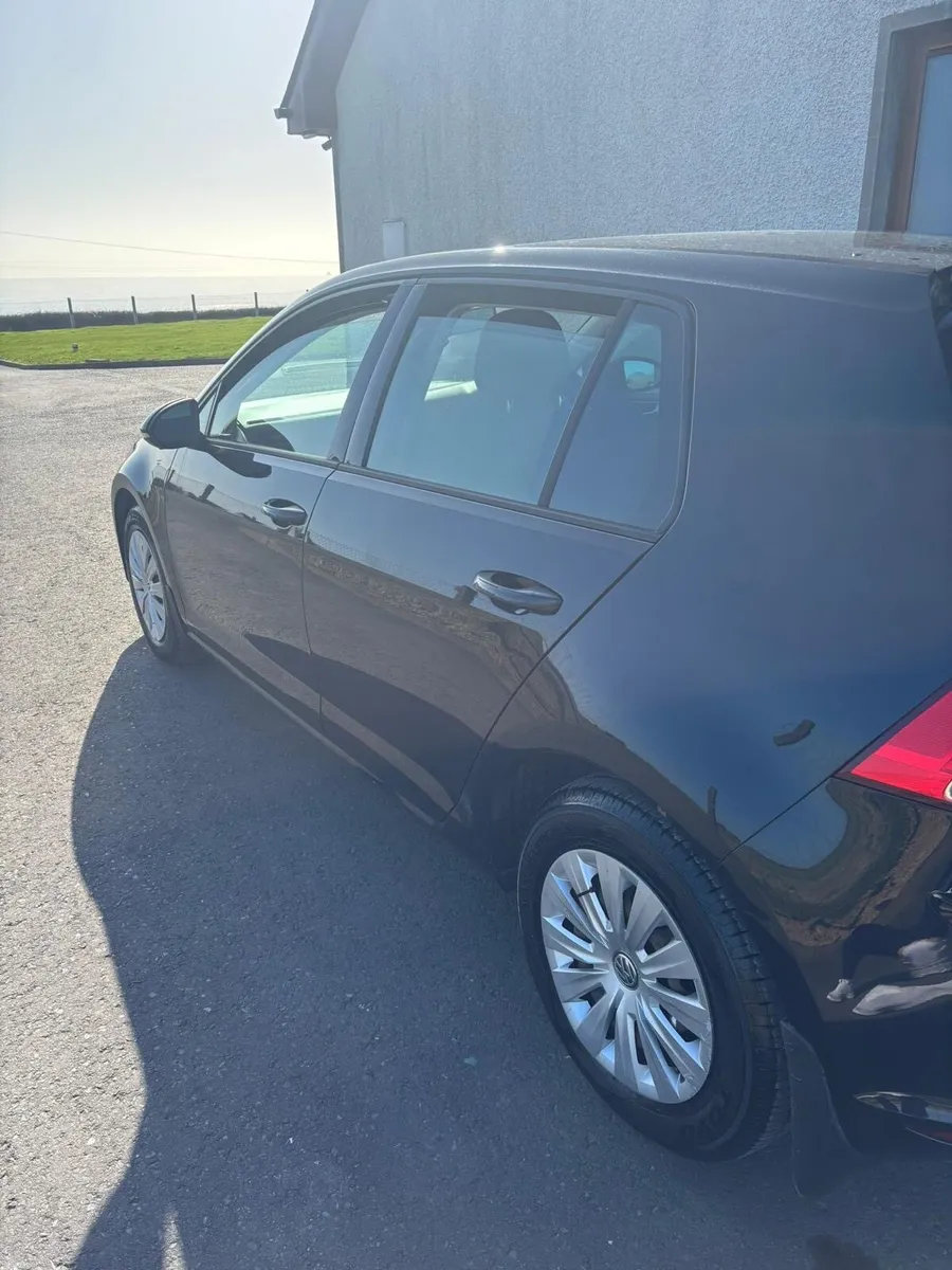 152 VW Golf - Image 3