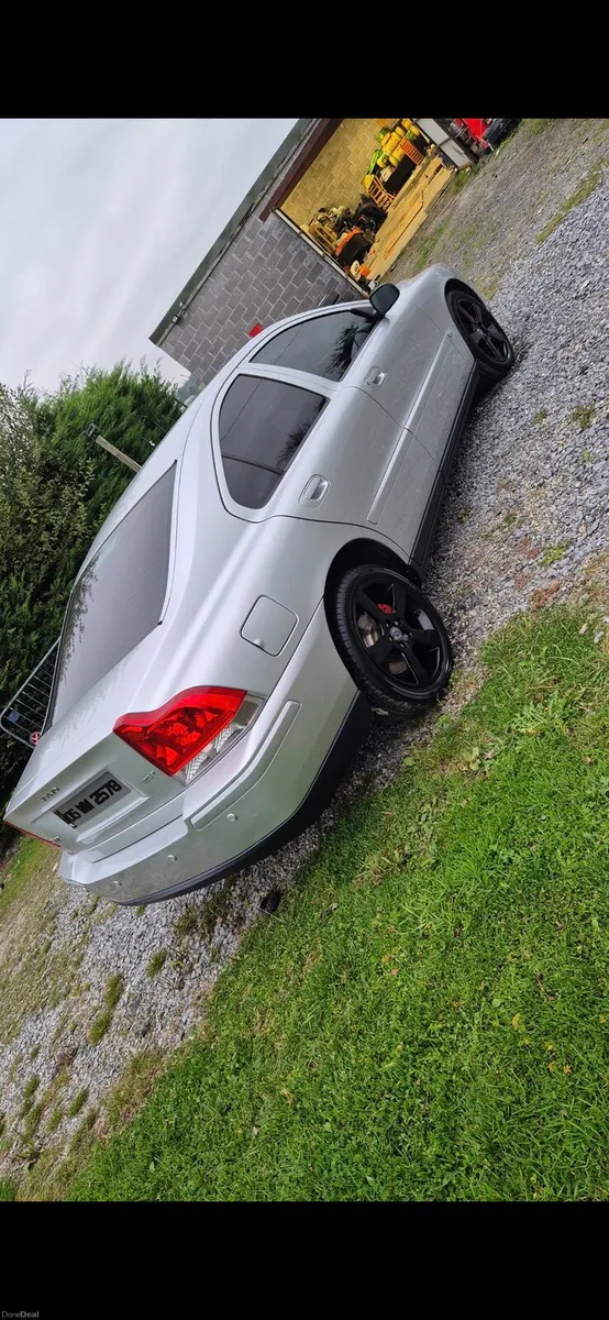 Volvo s60 2.5t - Image 1