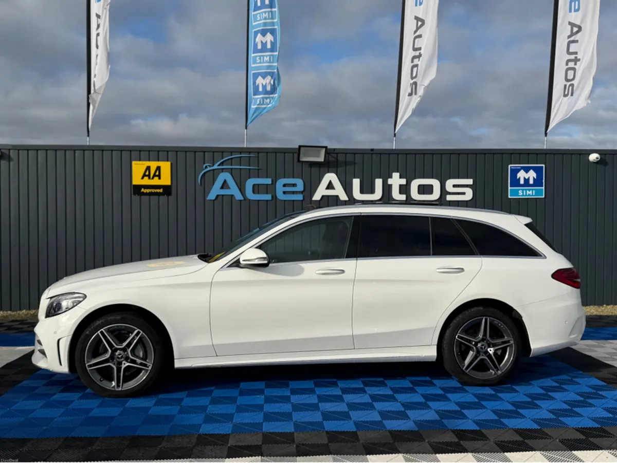 Mercedes-Benz C-Class AMG PREMIUM SUNROOF - 2.0L D - Image 4
