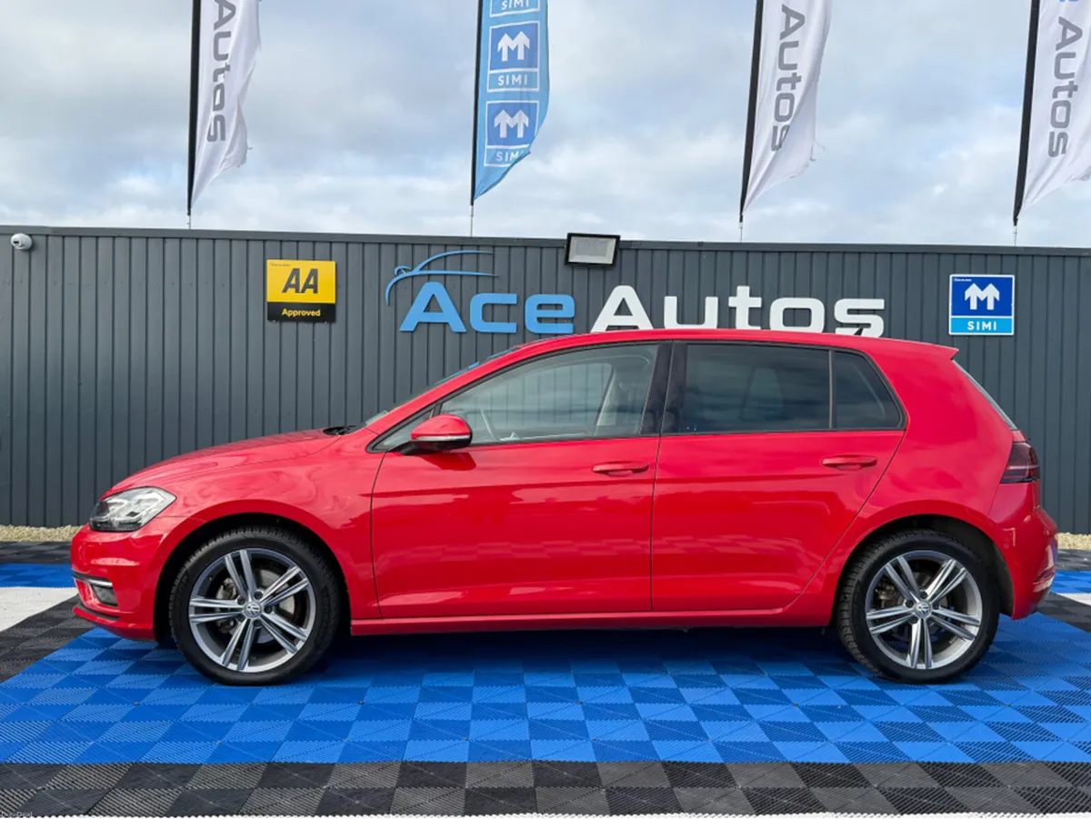 Volkswagen Golf HIGHLINE PREMIUM - 2.0L DIESEL- AU - Image 4