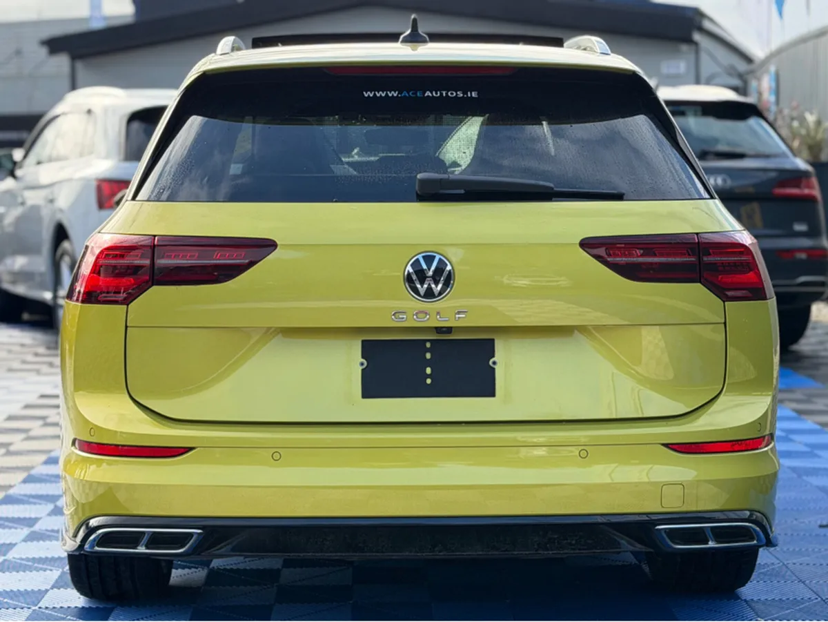 Volkswagen Golf R-LINE -SUNROOF -  2.0L DIESEL - A - Image 2