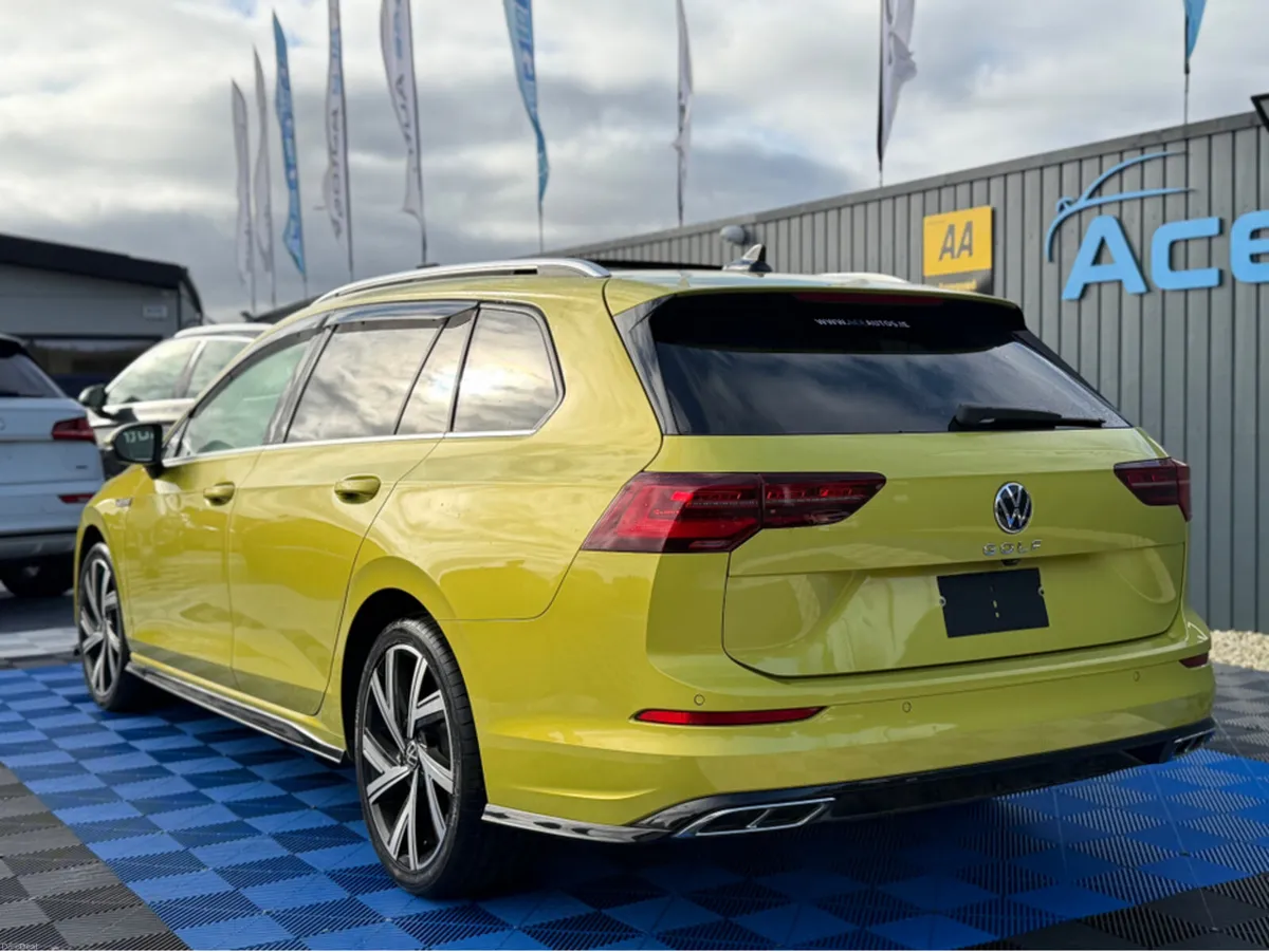 Volkswagen Golf R-LINE -SUNROOF -  2.0L DIESEL - A - Image 4