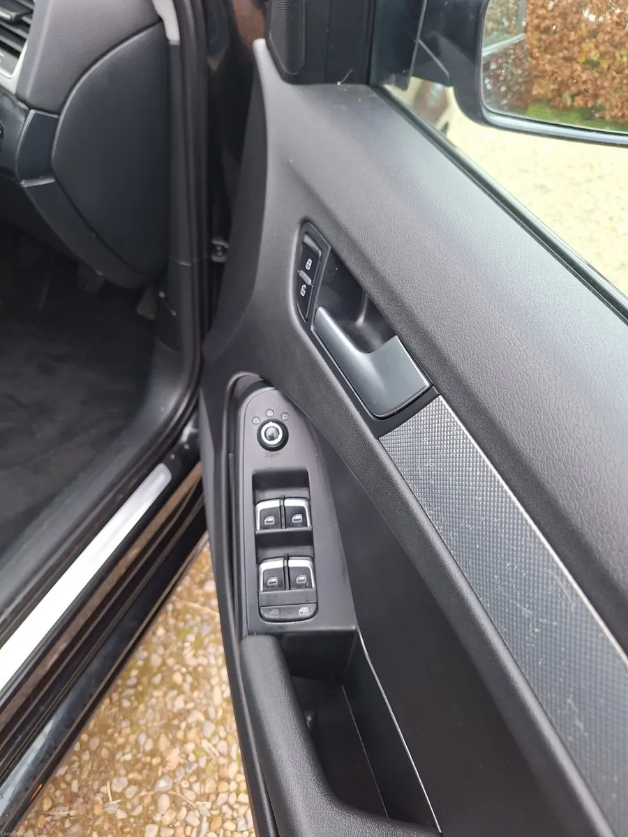 Audi A4 2014 - Image 2