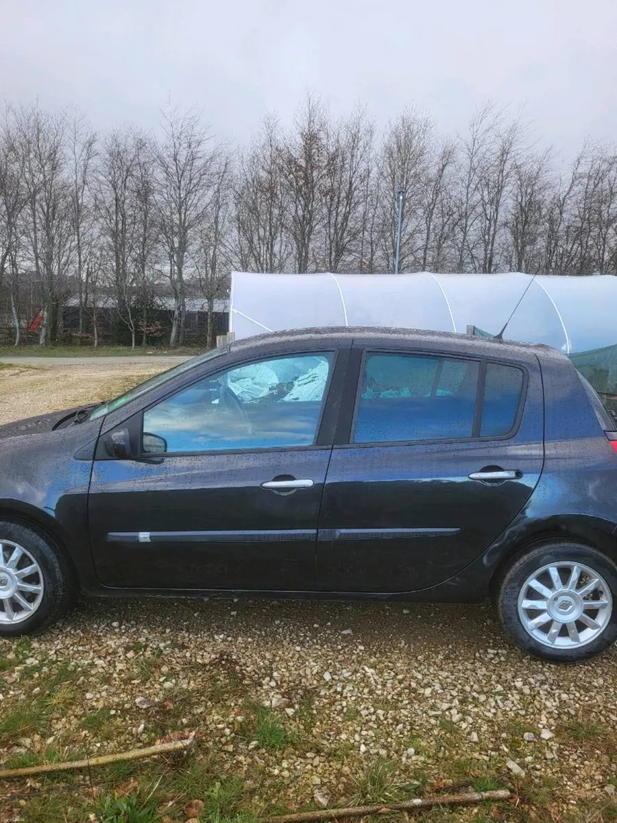 Renault Clio 2009 - Image 3