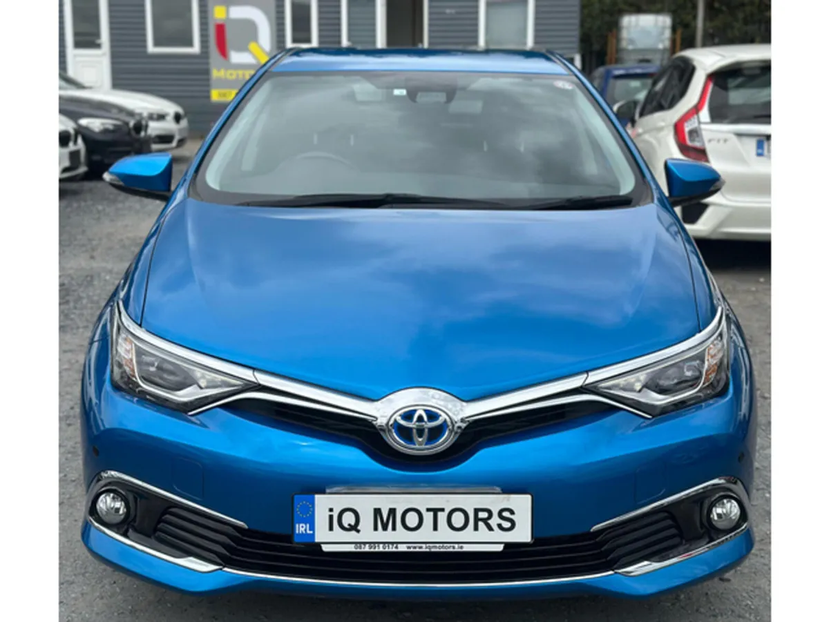Toyota Auris 1.8 Petrol-Hybrid Automatic Low Milea - Image 1