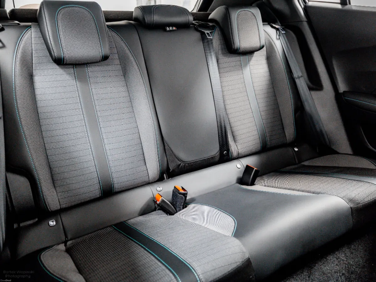 Peugeot 2008 Allure 1.2 Petrol 100HP - Image 4