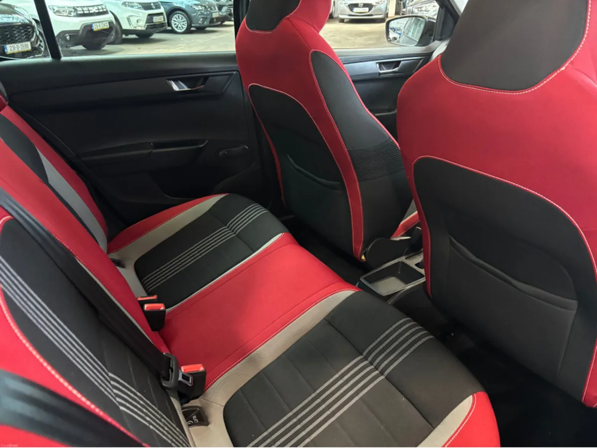 Skoda Fabia MONTE CARLO 1.2 TSI 90HP 4DR - Image 4