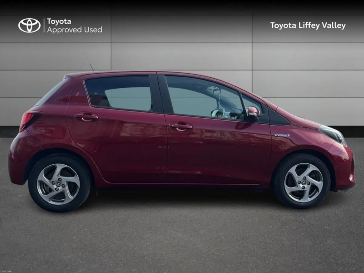 Toyota Yaris YARIS HYBRID ICON AUTO - Image 3