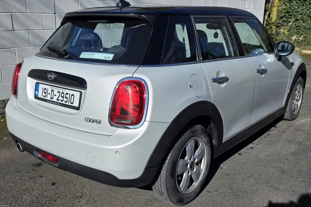 Mini Cooper Classic 191D - Image 2