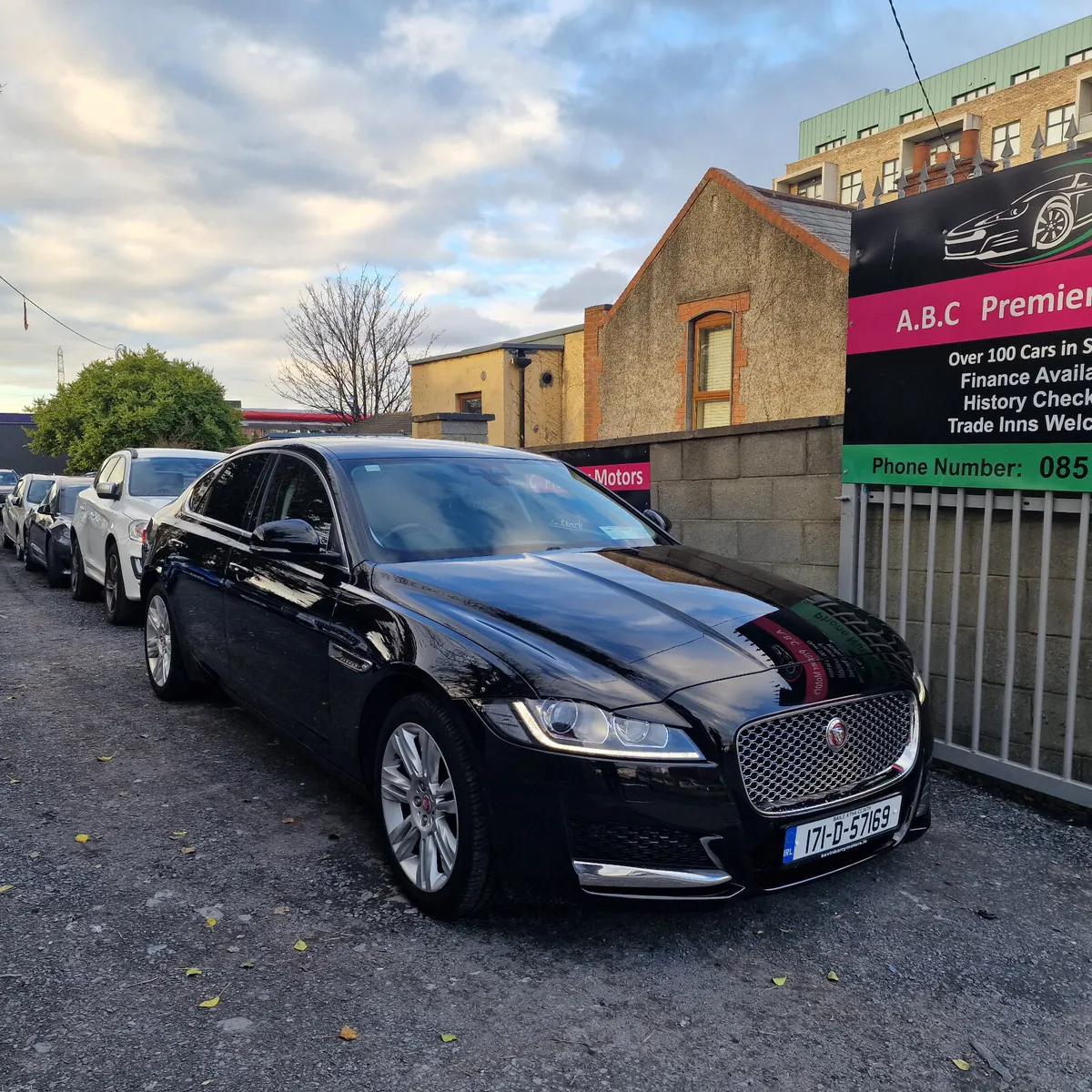 Jaguar XF 2017 2.0 D 180PS Portfolio - Image 1