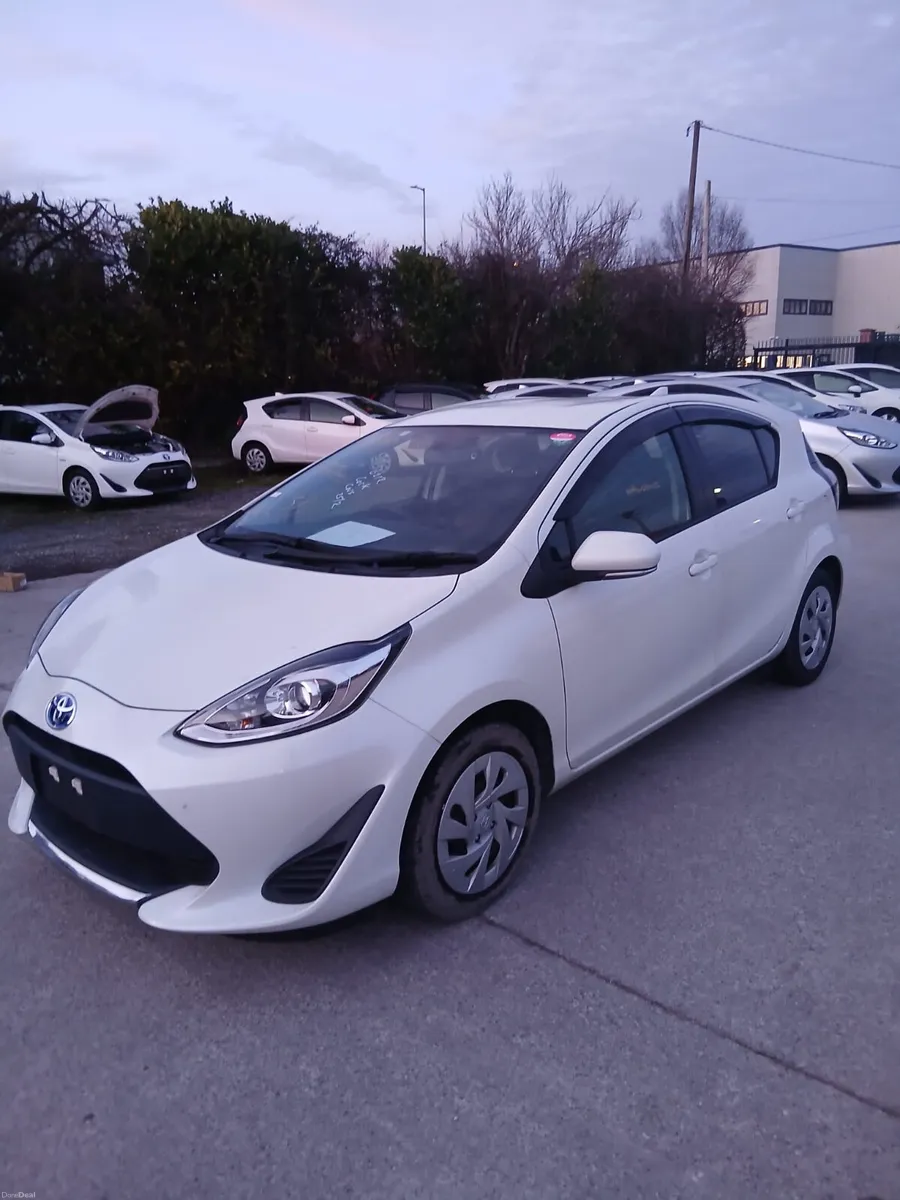 Toyota Aqua 2018 - Image 4