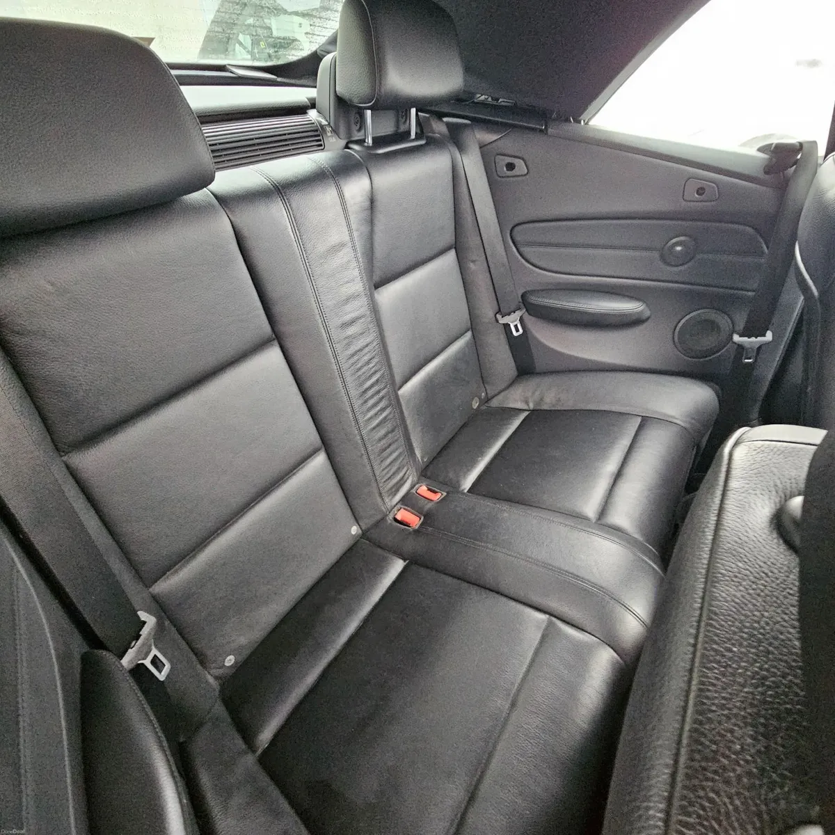 BMW 1-Series 2011 - Image 4