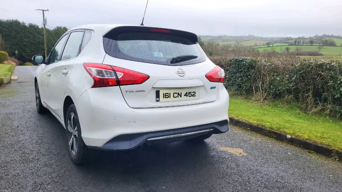 2016 Nissan pulser 1.5 DCi white one owner - Image 4