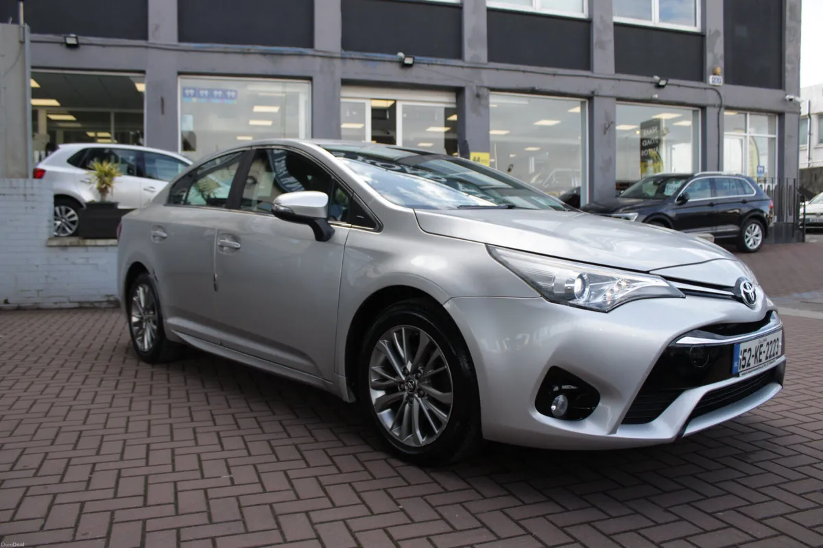 Toyota Avensis 2015 - Image 1