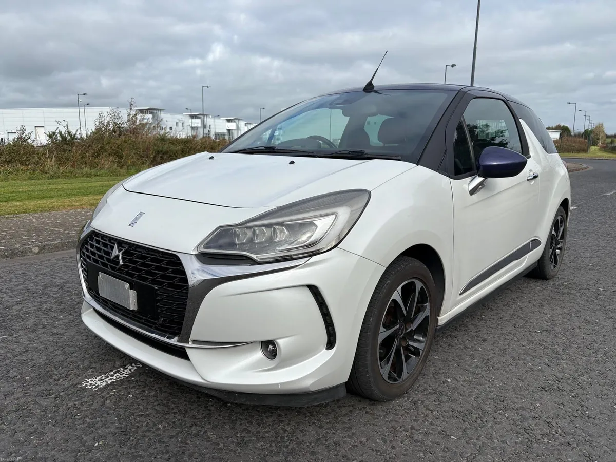 Citroen DS3 Convertible, 2016, Automatic, 1.2 Petr - Image 4