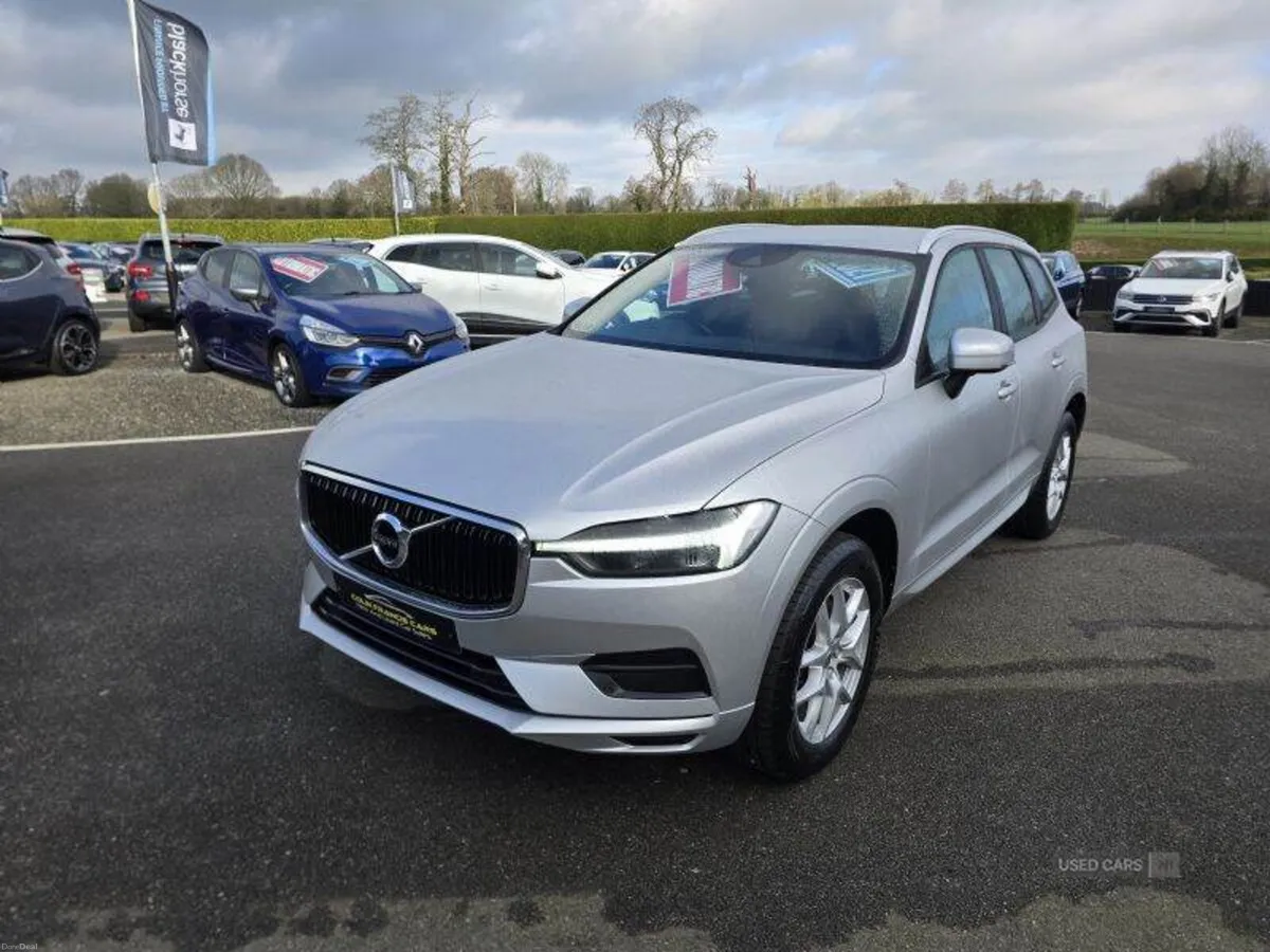 Volvo XC60 Momentum - Image 1