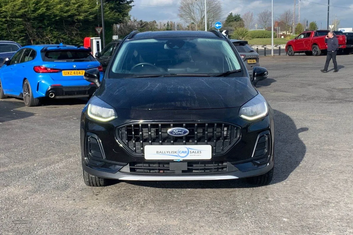 Ford Fiesta 1.0 Active Hatchback 5dr Petrol Manual - Image 4