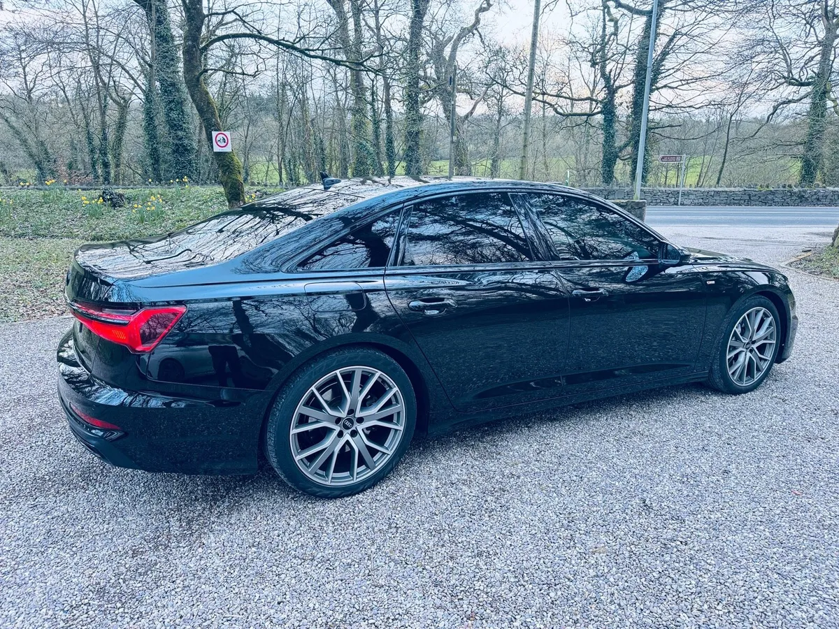 AUDI A6 50 TFSIe Q, S-Line Black Edition, 1st - Image 4