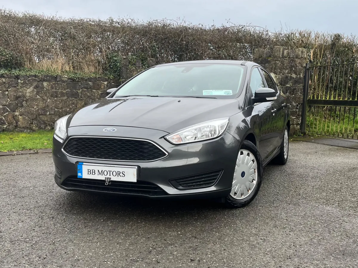Ford Focus 1.5 TDCi 95PS Style - Image 4