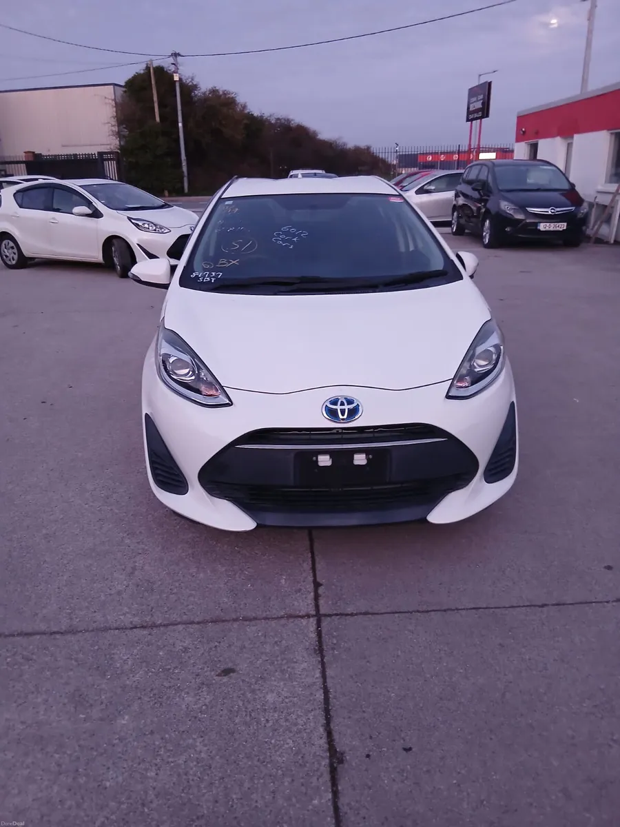 Toyota Aqua 2018 - Image 1