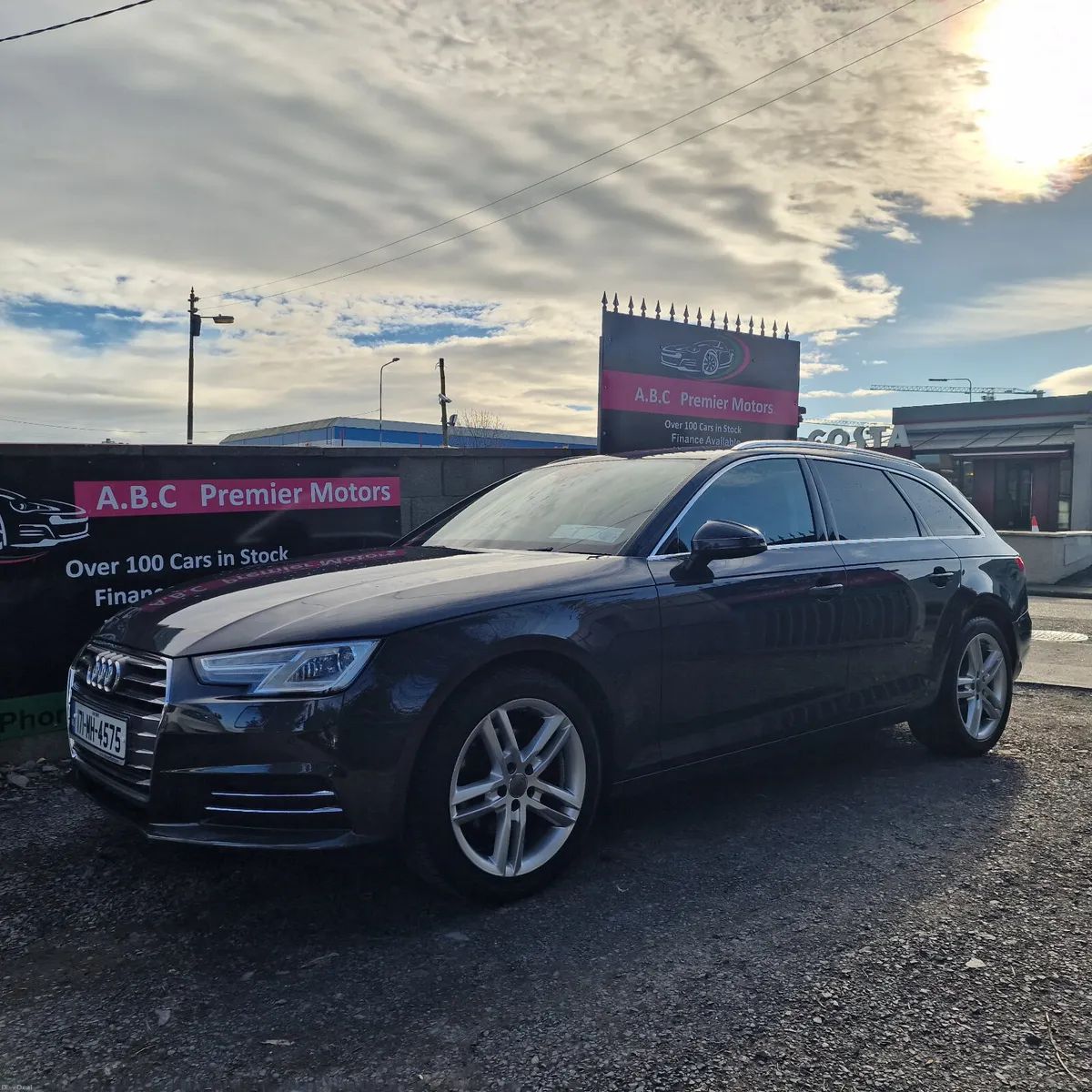Audi A4 2017 1.4TFSI 150HP Attraction - Image 6