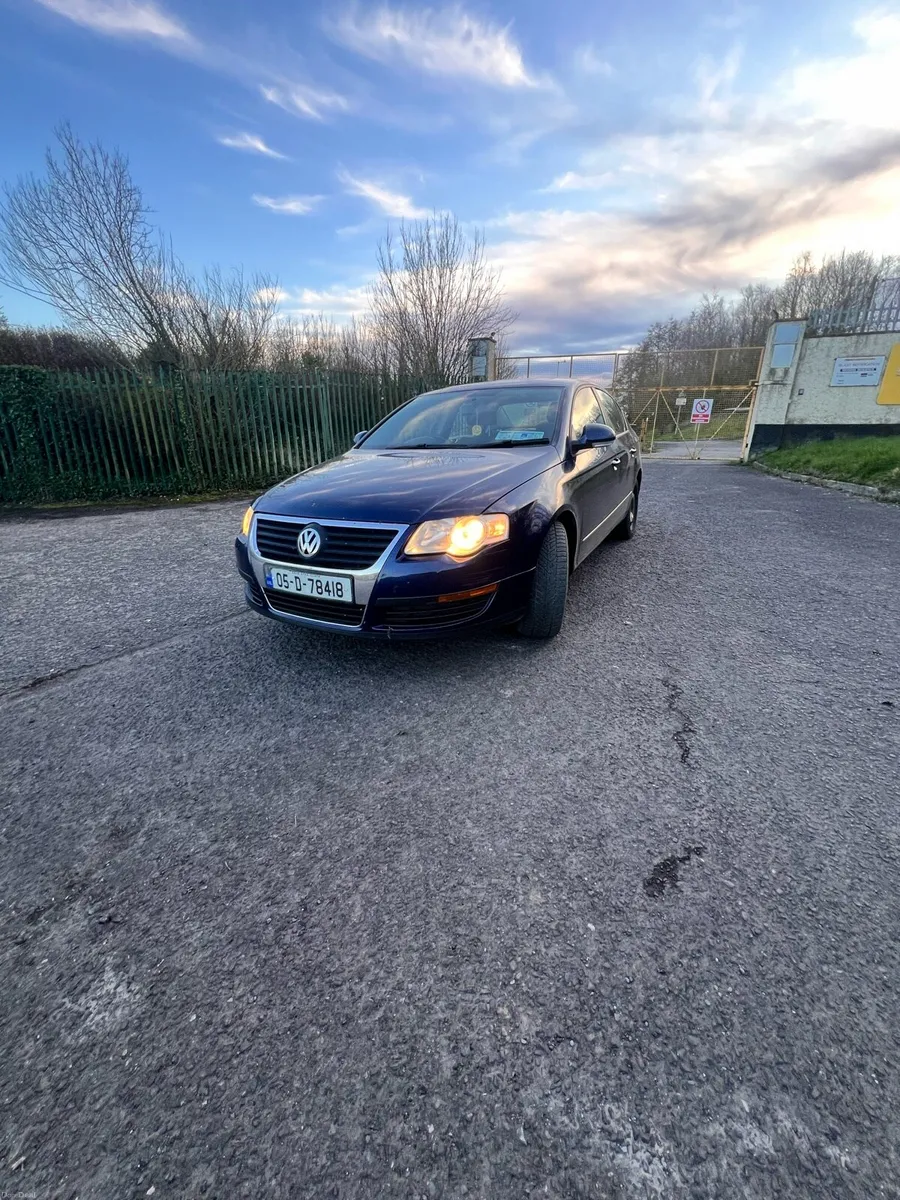 Volkswagen Passat 1.6 - Image 2