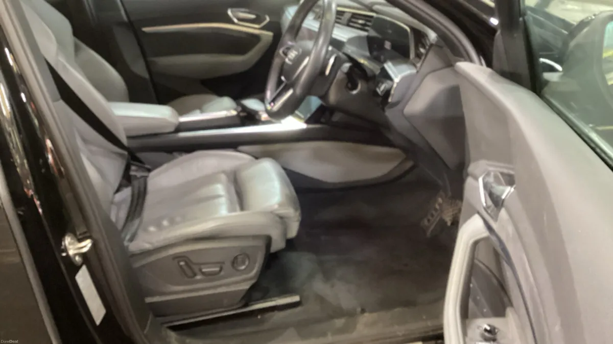 2022 AUDI E-TRON S LINE 55 QUATTRO 95 KwH BATTERY - Image 2