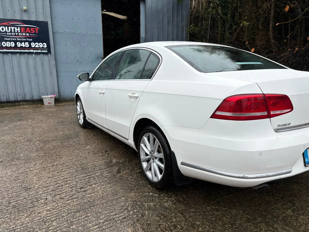 Volkswagen Passat - Image 4