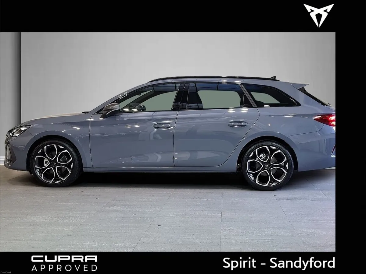 Cupra Leon 1.5eTSI 150hp DSG ,Leather Interior , S - Image 4