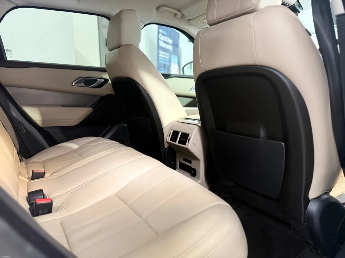 Land Rover Range Rover Velar 2018 SE - Image 5