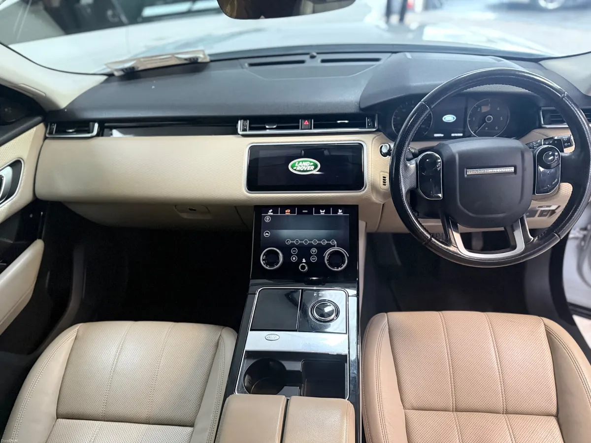 Land Rover Range Rover Velar 2018 SE - Image 6