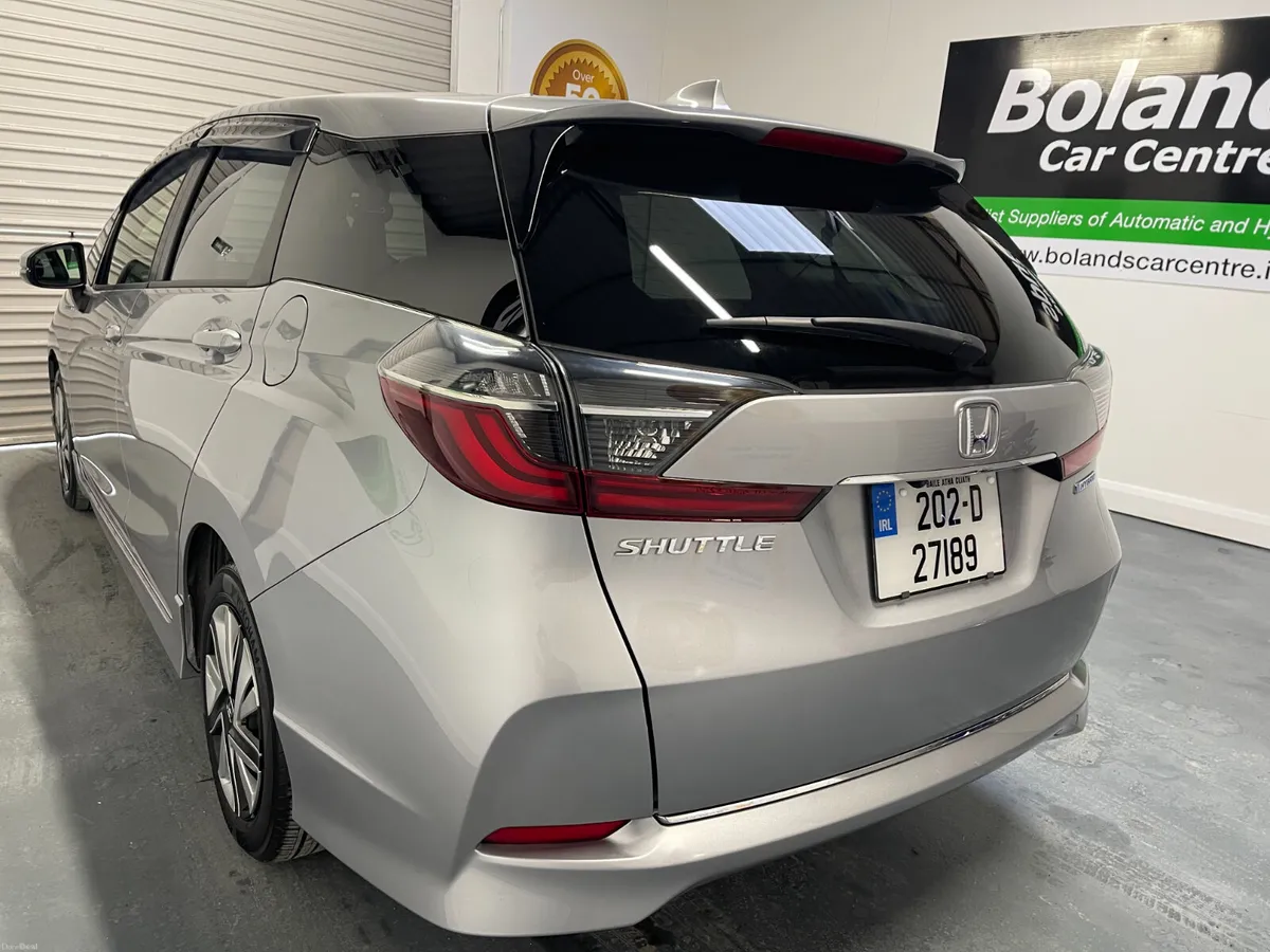 202 Honda Shuttle Hybrid 1.5 Automatic 5dr Model - Image 4
