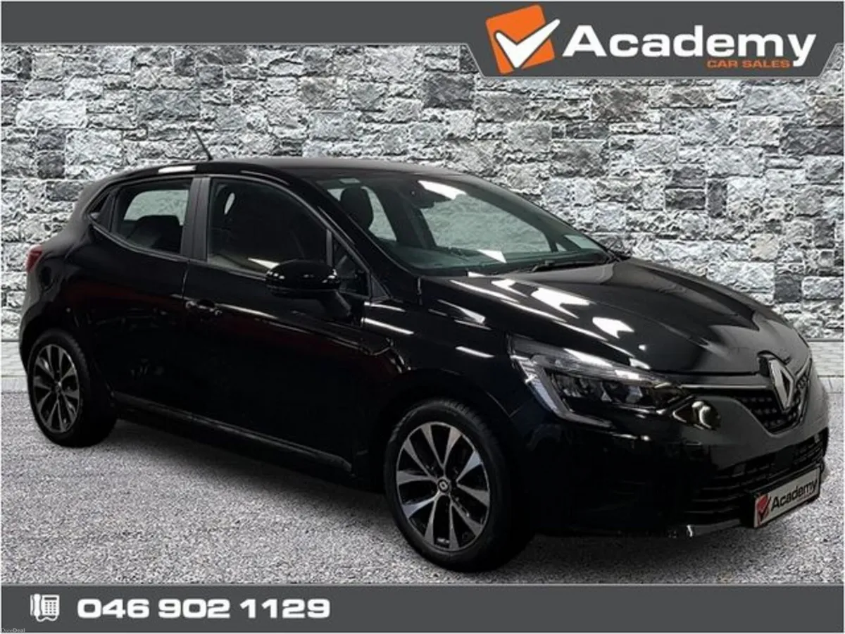 Renault Clio Equilibre TCE 90 MY22.5 5DR**JUST LAN - Image 1