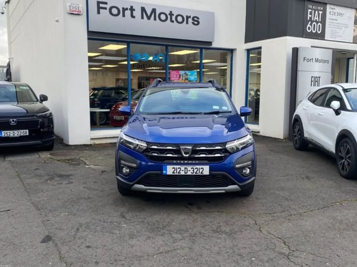 Dacia Sandero Stepway Comfort , Petrol (100ps), Ma - Image 2