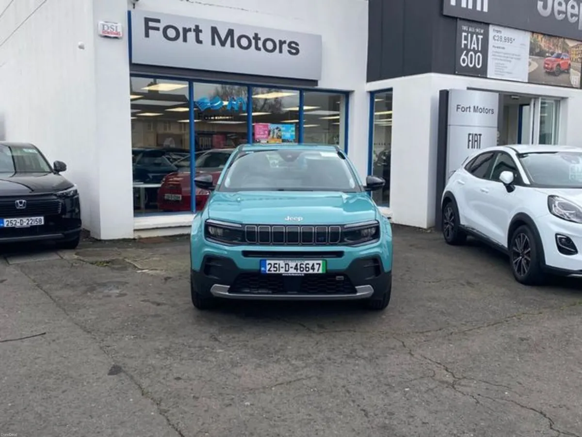 Jeep Avenger EV Altitude , 54kWh , Full Electric 4 - Image 2