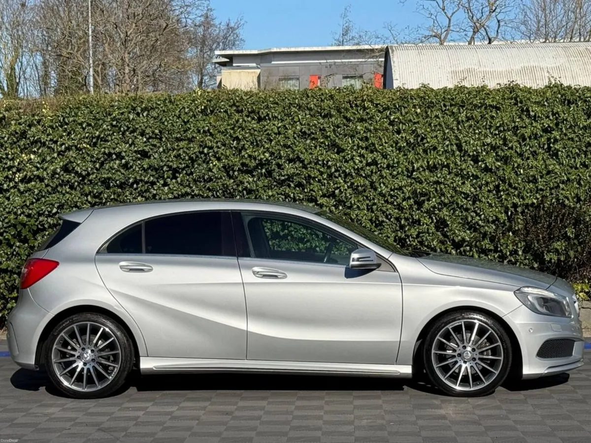 Mercedes-Benz A-Class A180 AMG-LINE 1.6 AUTO // LE - Image 2