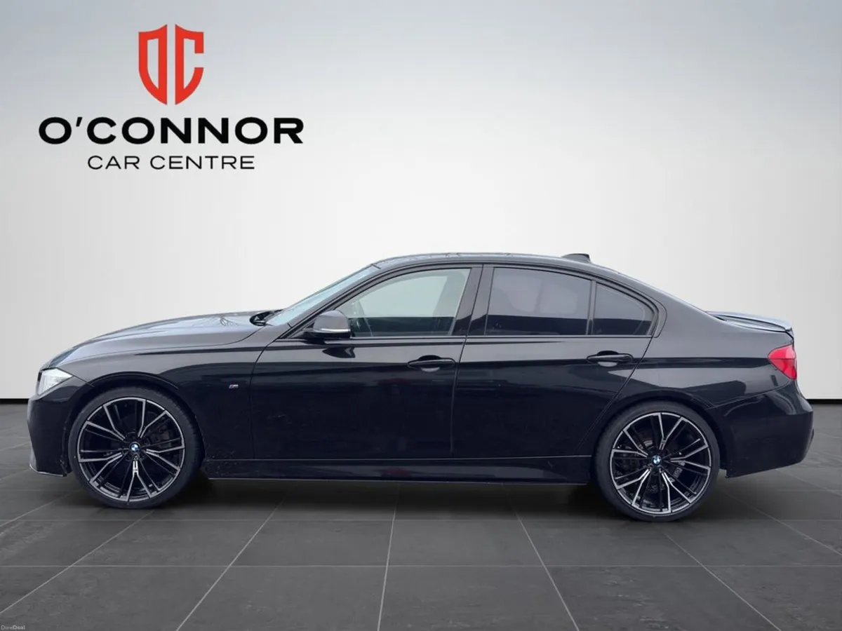 BMW 3-Series Black, bold and built to perform — th - Image 3