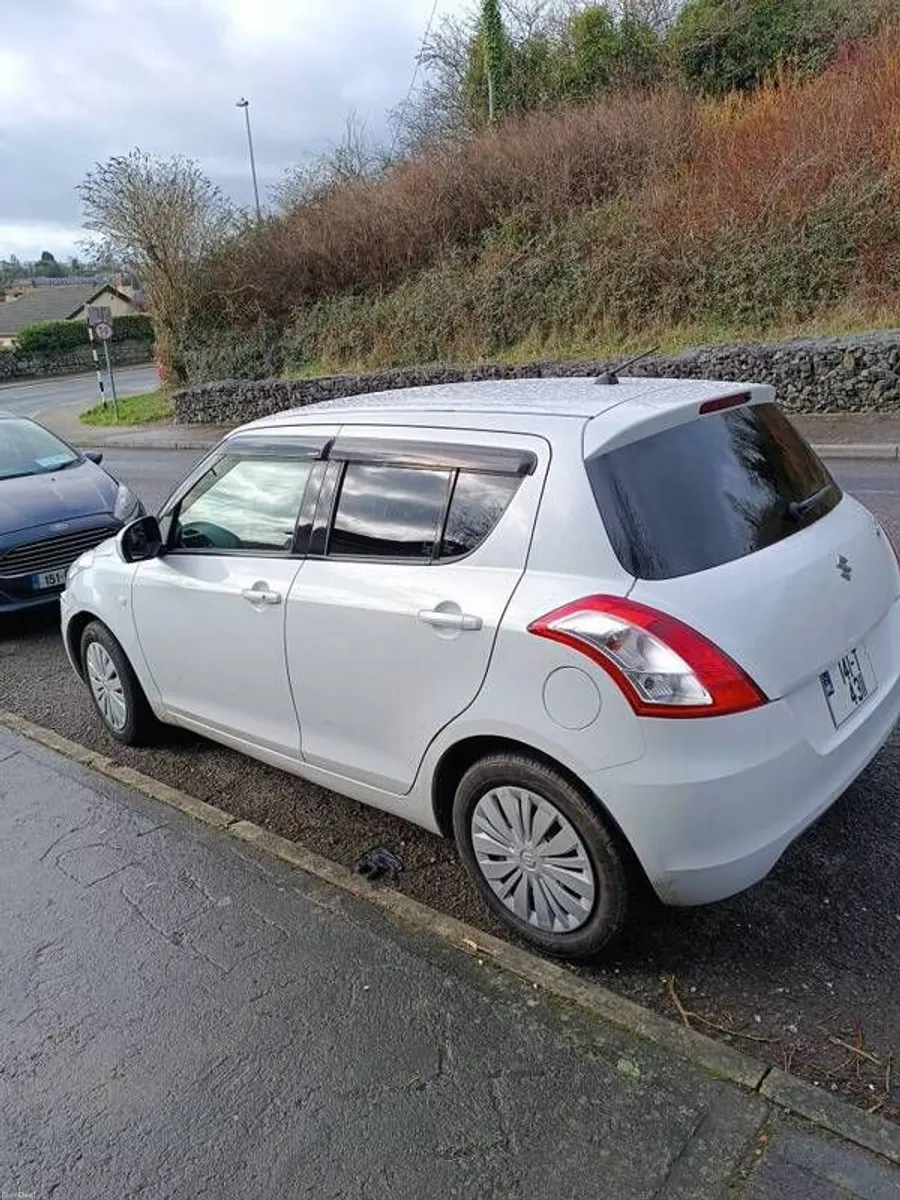 2014 Suzuki Swift - Image 2