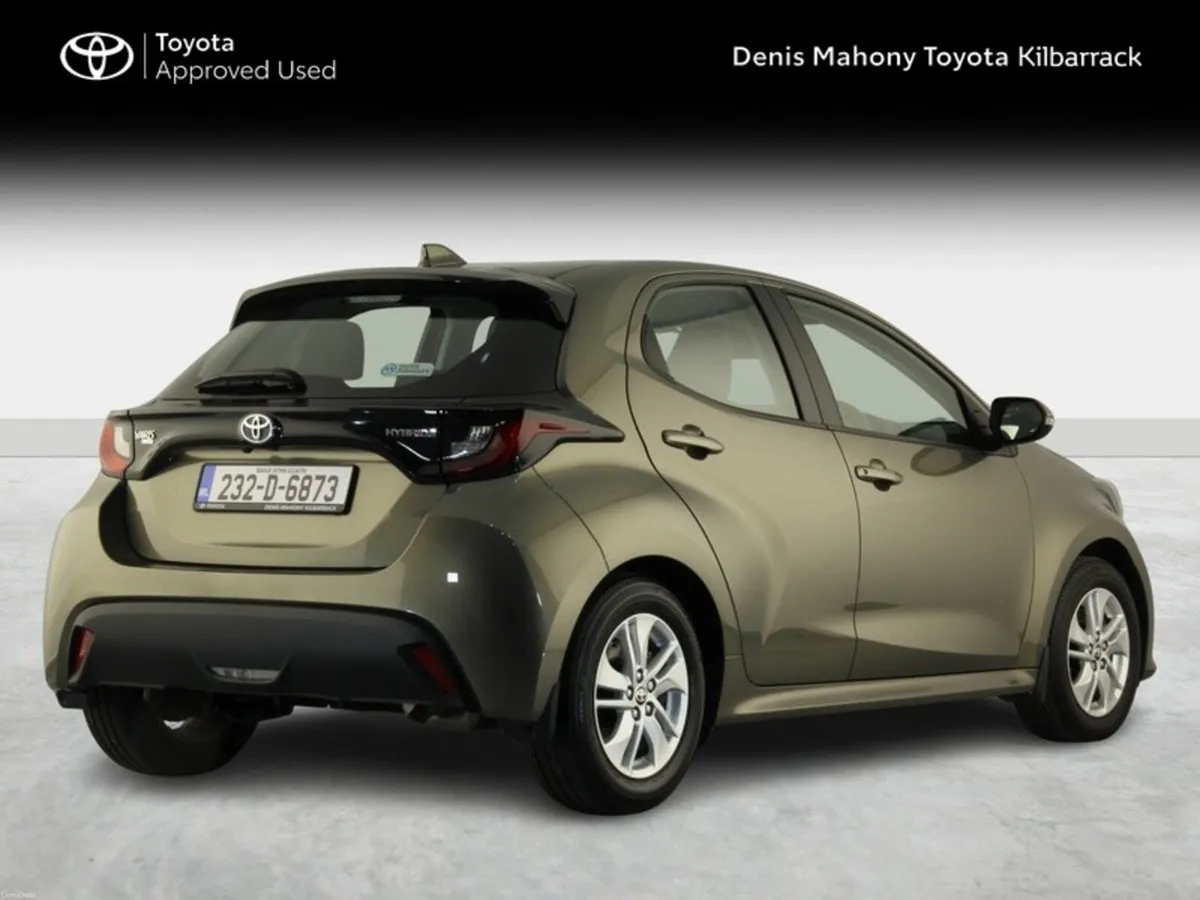 Toyota Yaris Luna - Image 2