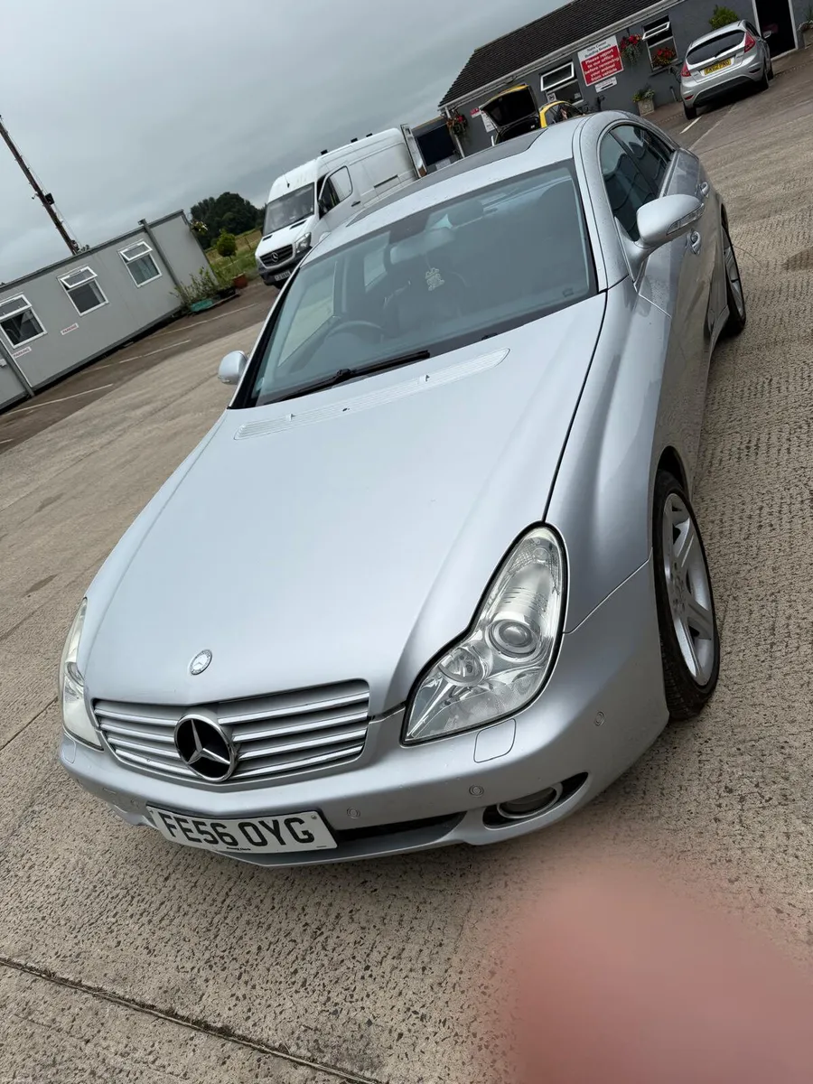 2006 56 REG Mercedes CLS 320 CDI - Image 1