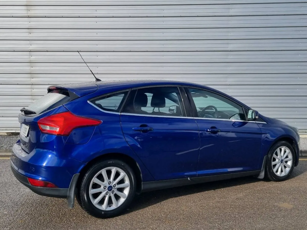 Ford Focus 2016 Diesel - Image 4