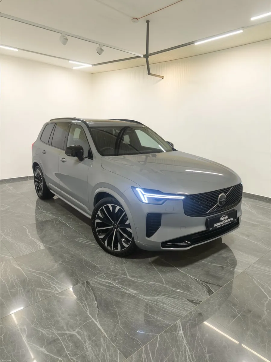 Volvo XC90 T8 PLUS DARK2025 - Image 1