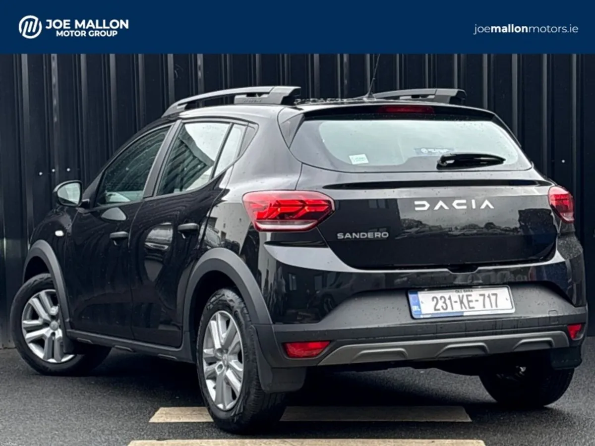 Dacia Sandero Stepway TCe 90 STEPWAY Essential - Image 2